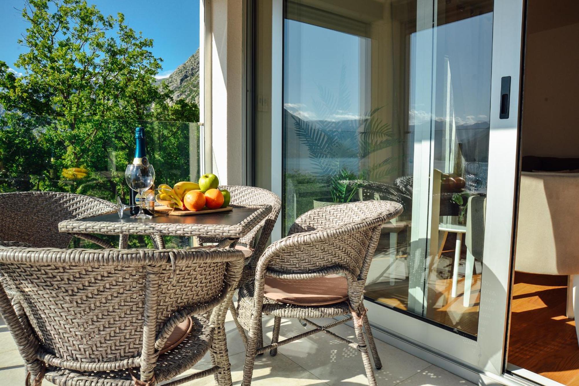 Sea View For 4
