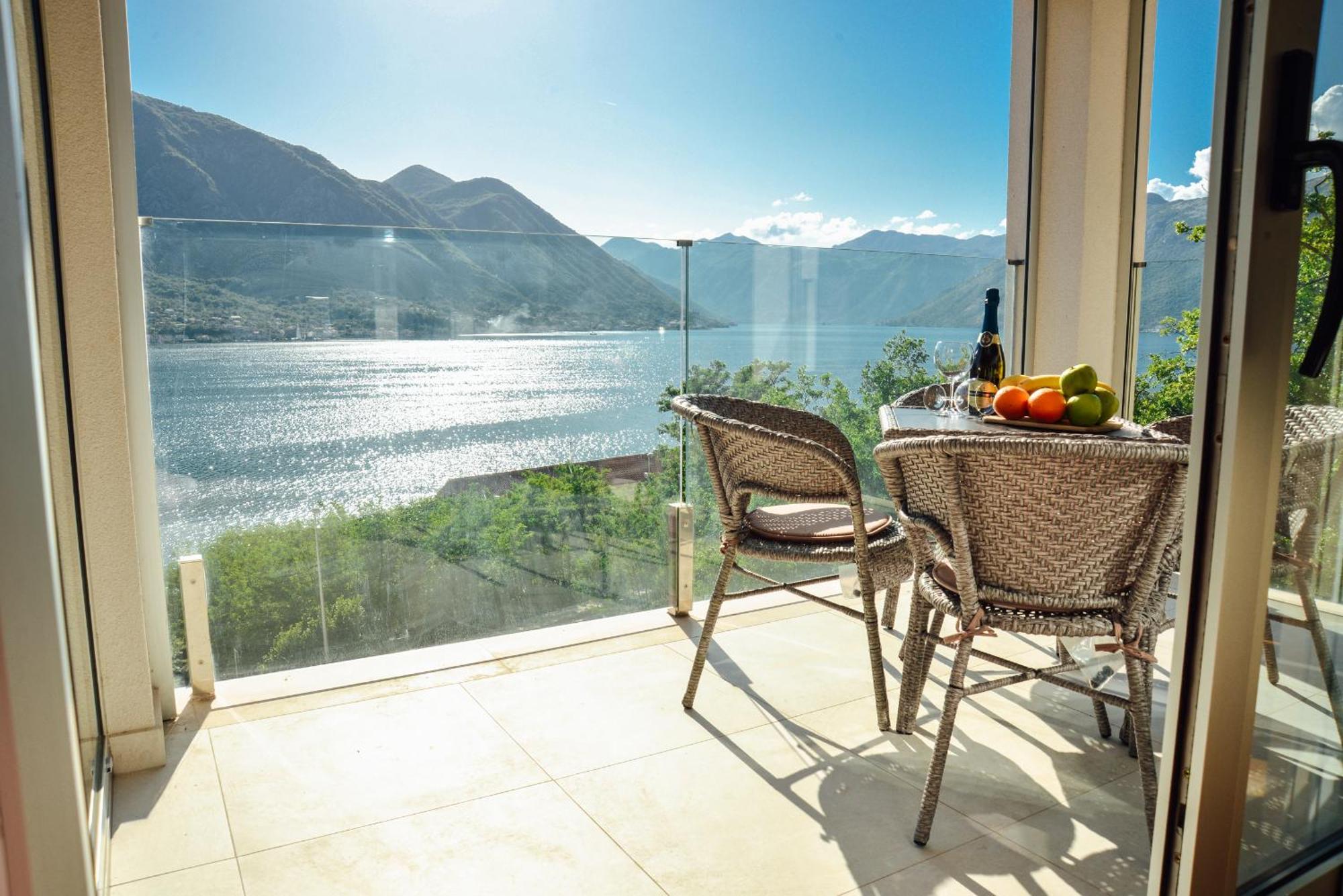 Sea View For 4 Kotor